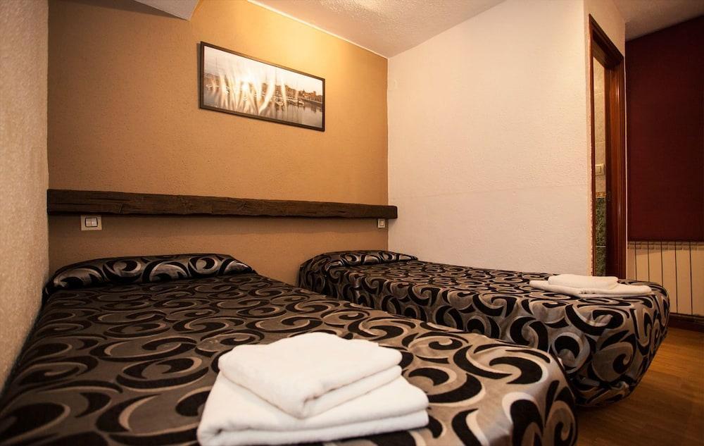 Hostal Verdemar Gijón Eksteriør bilde