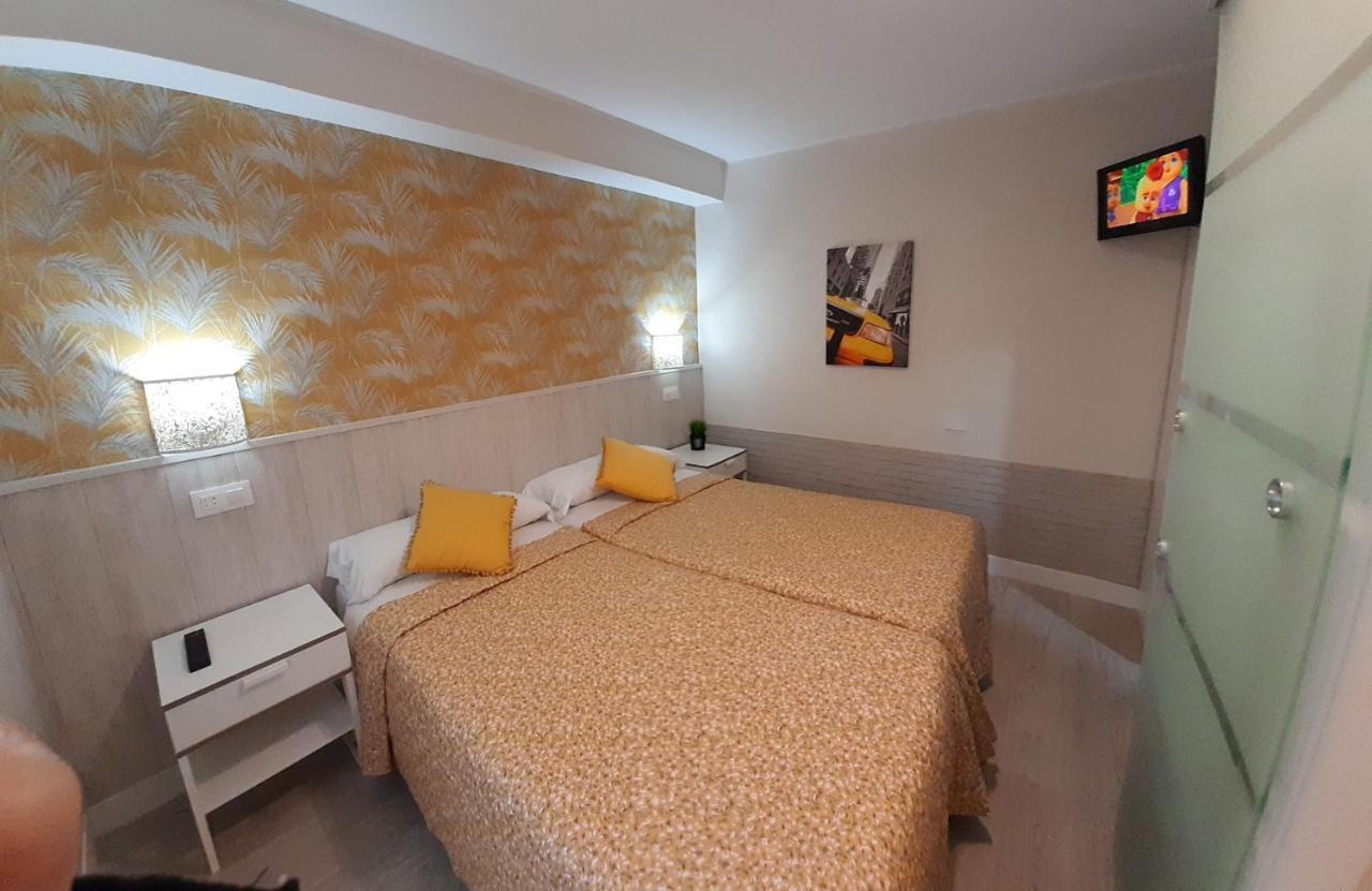 Hostal Verdemar Gijón Eksteriør bilde