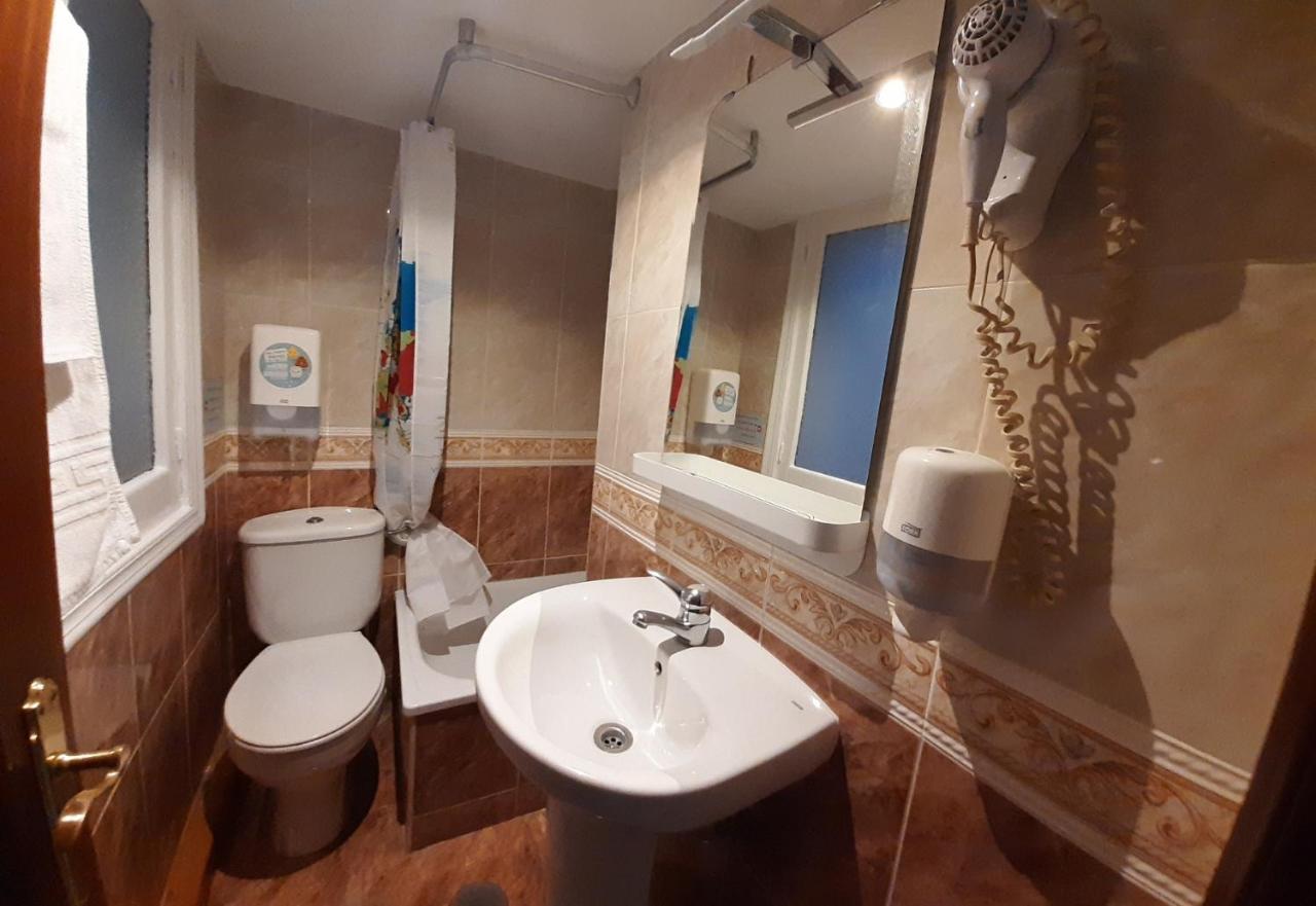 Hostal Verdemar Gijón Eksteriør bilde